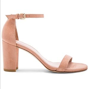 Stuart Weitzman Nearlynude in naked suede